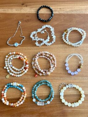 10 Mixed Bead Stretch Bracelet - Multi-Color